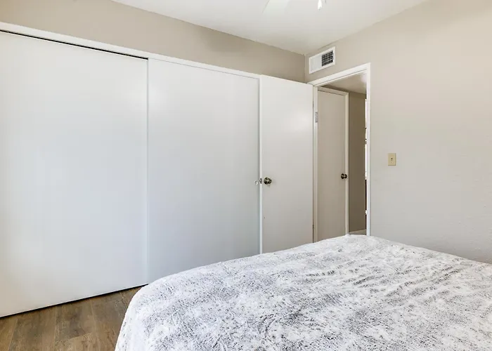 Holiday home Backyard Oasis! Family-friendly Retreat Tempe
